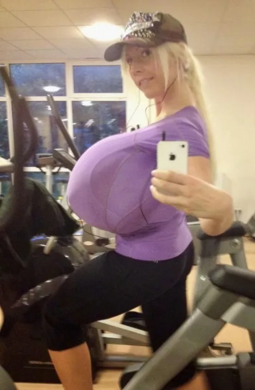 Imagine if Beshine was your workout partner….