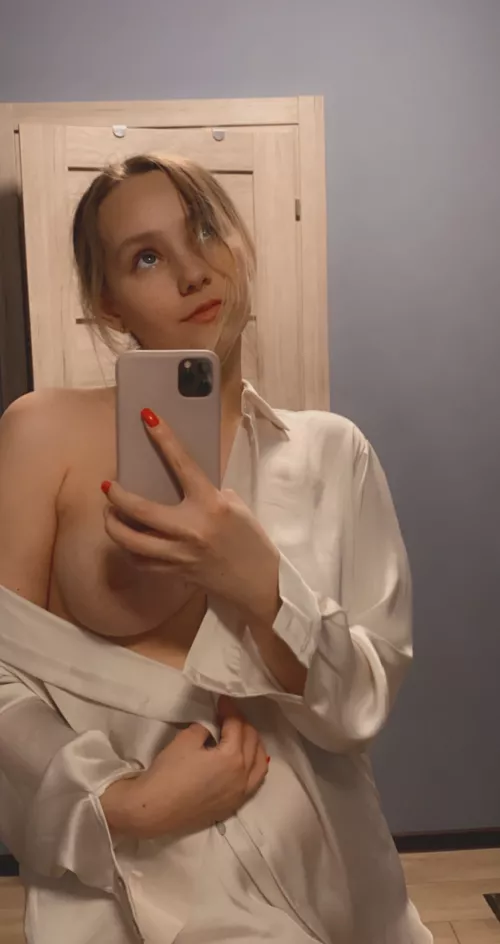 [Jessyumm]Are you into cute petite girls?