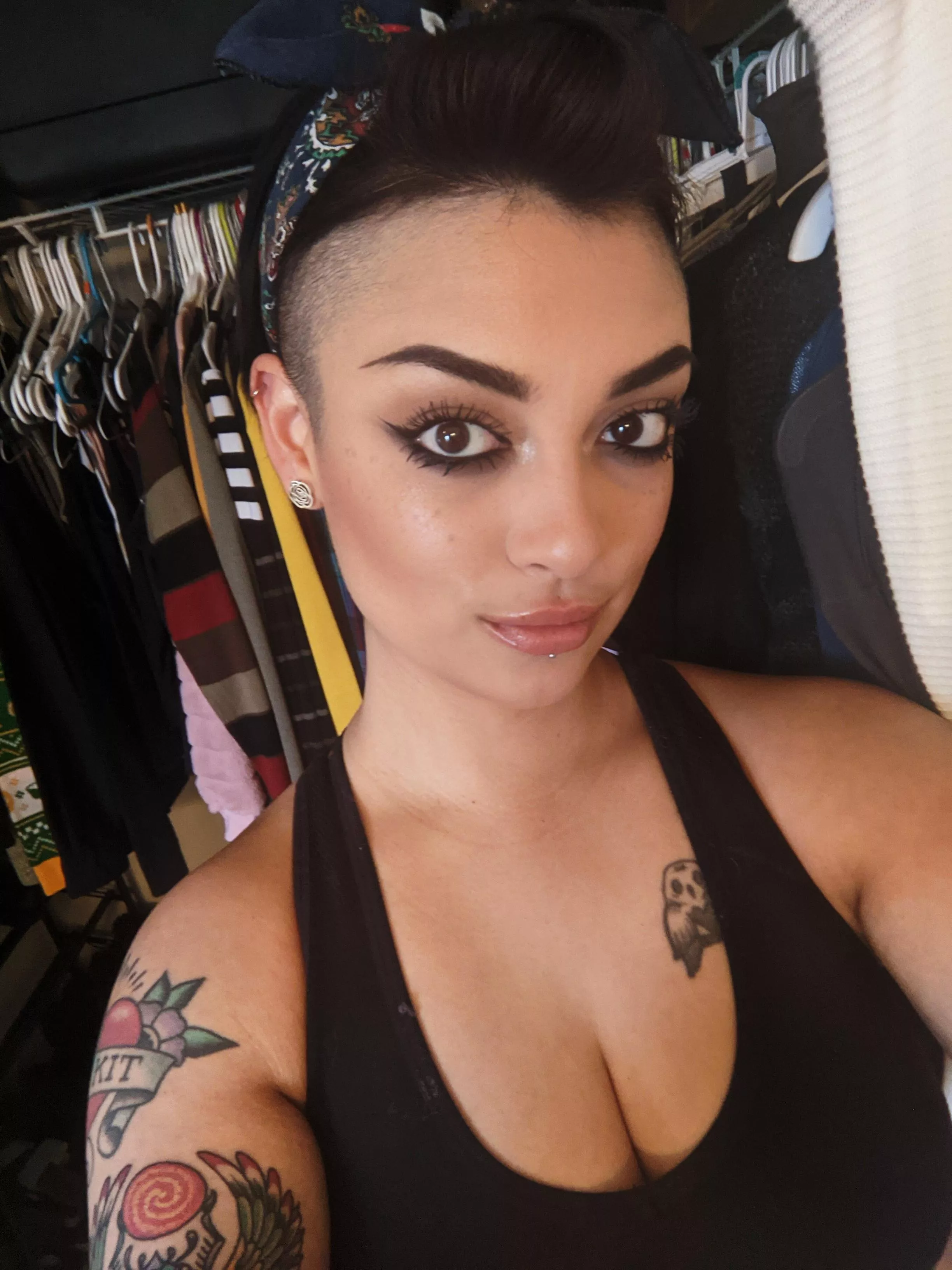 Mexican x Czech: healthcare worker in Friday mode.