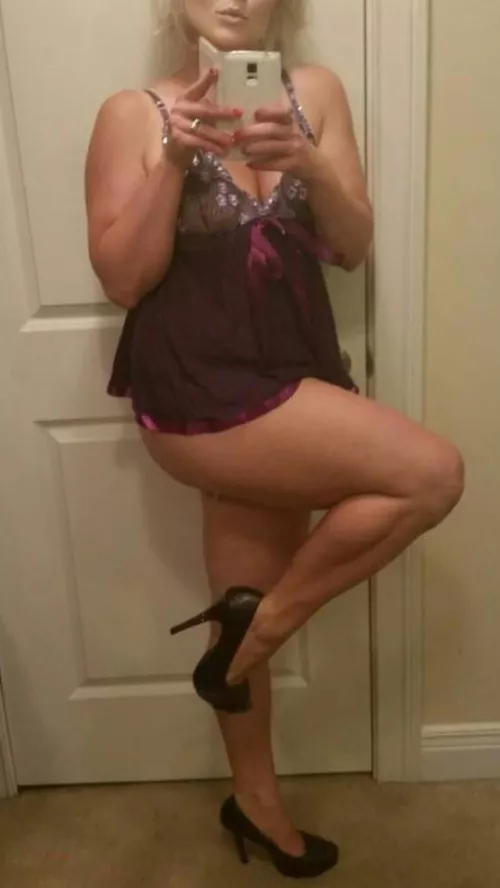 MILF alicious? 😈💍💋