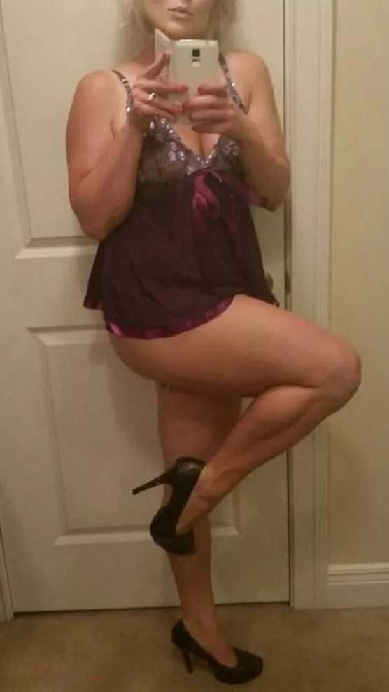 MILF alicious? 😈💍💋