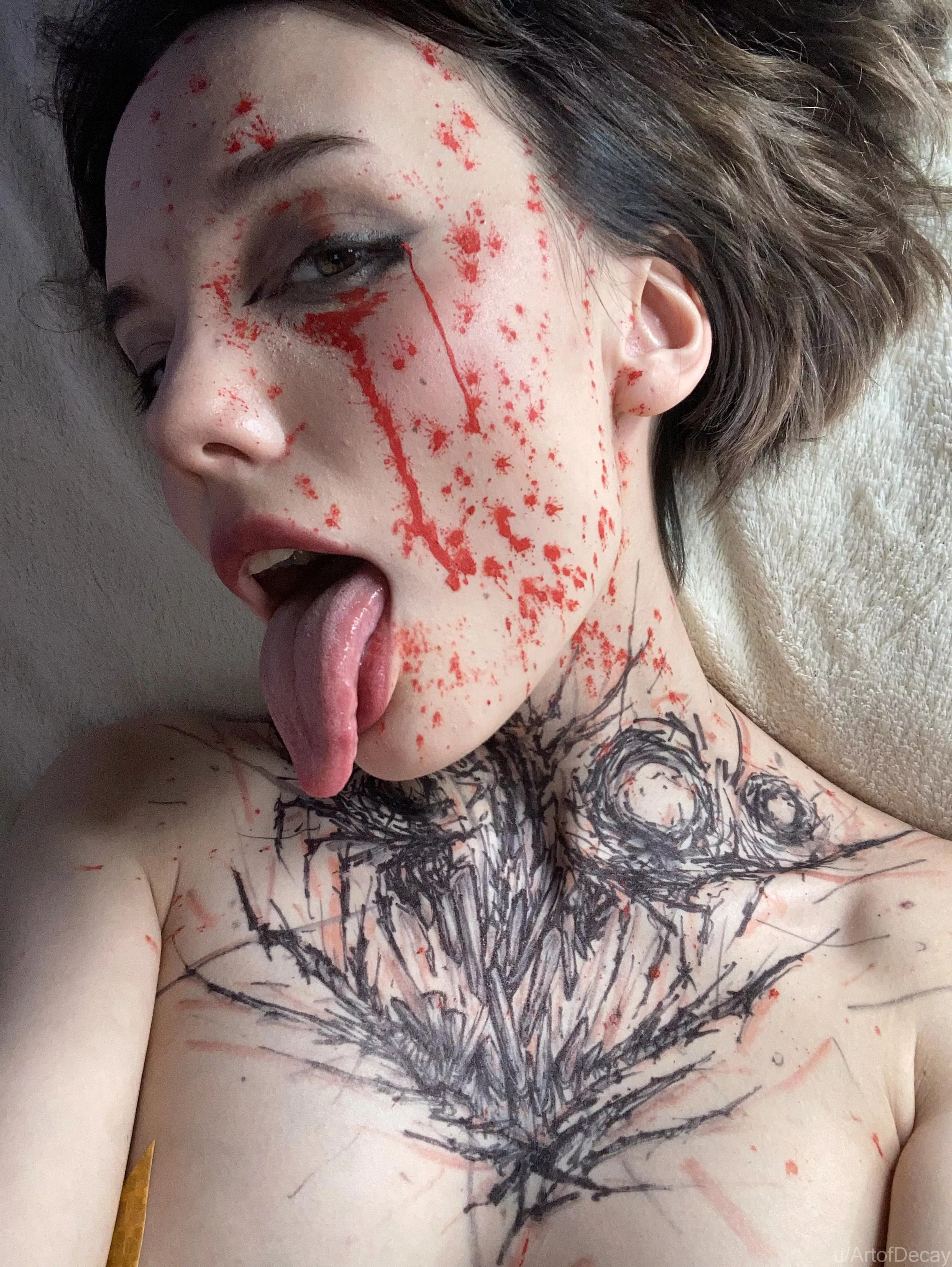 My skull bodypainting on Moonya