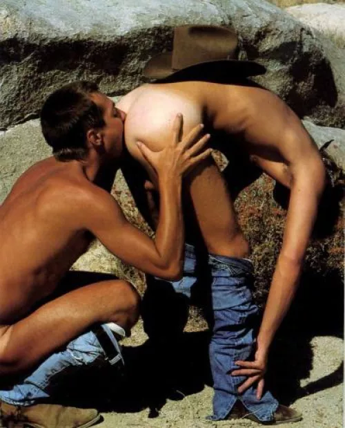 “Rimjob on the beach” …