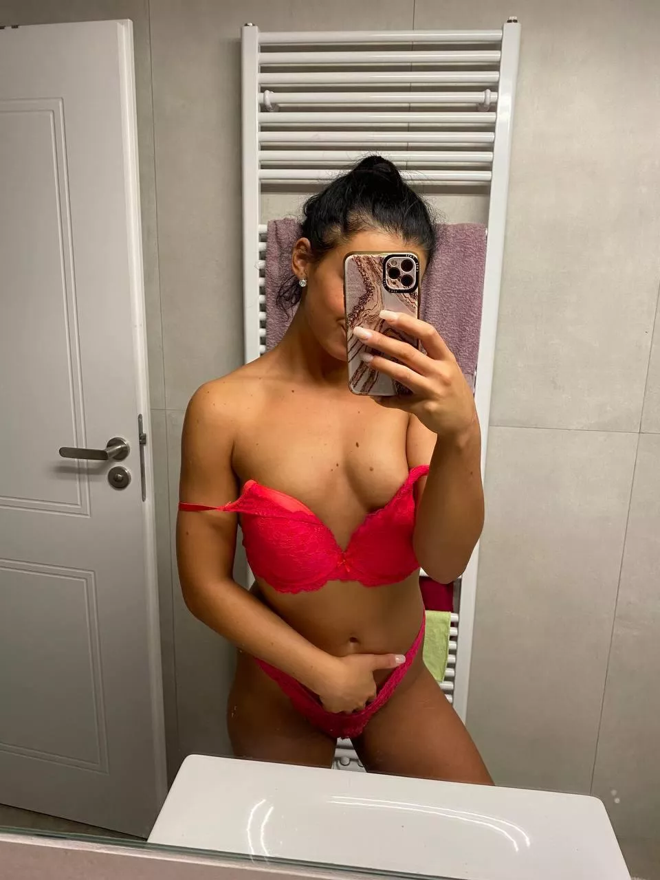 Wanna play a game? 🤔❤️
