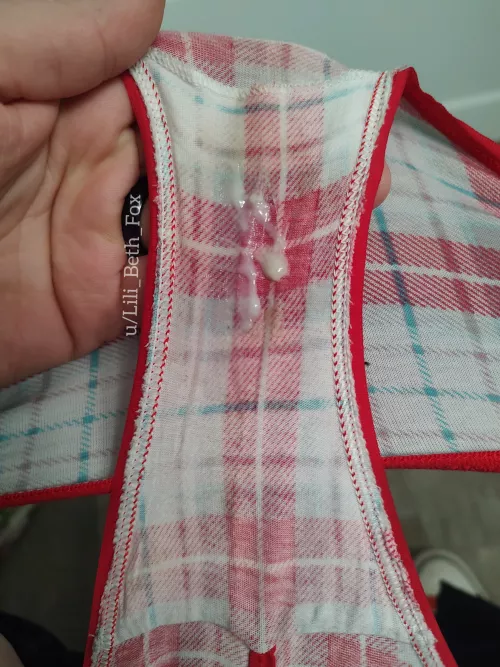 Wanna wreck a white gusset with me?