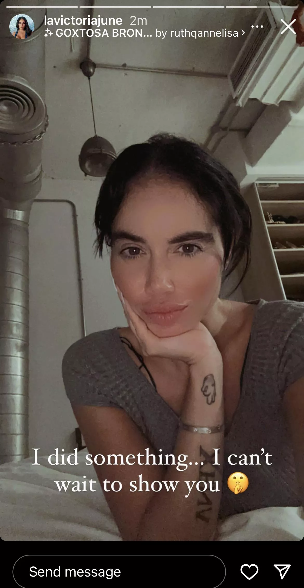 Why she look so old now.. she look aged a few years