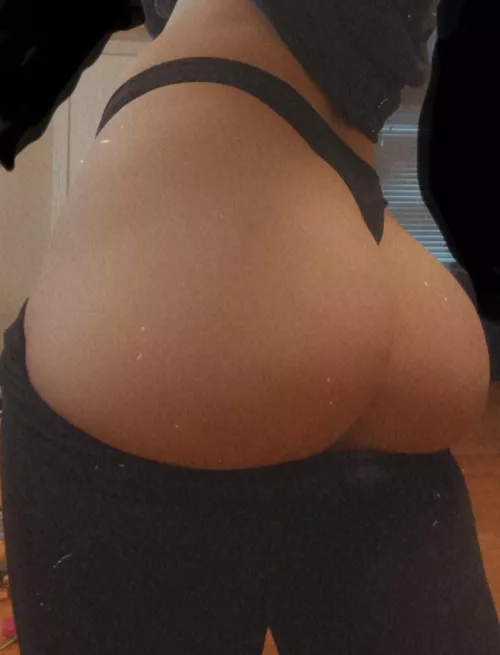 Would you fuck me raw?