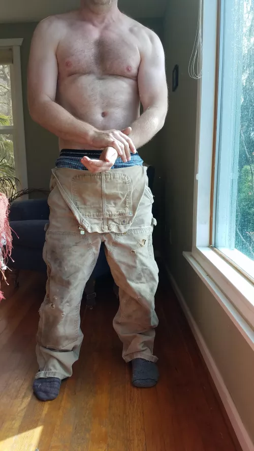 [48]Long day at work