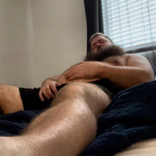 A little something to start your day 🌹