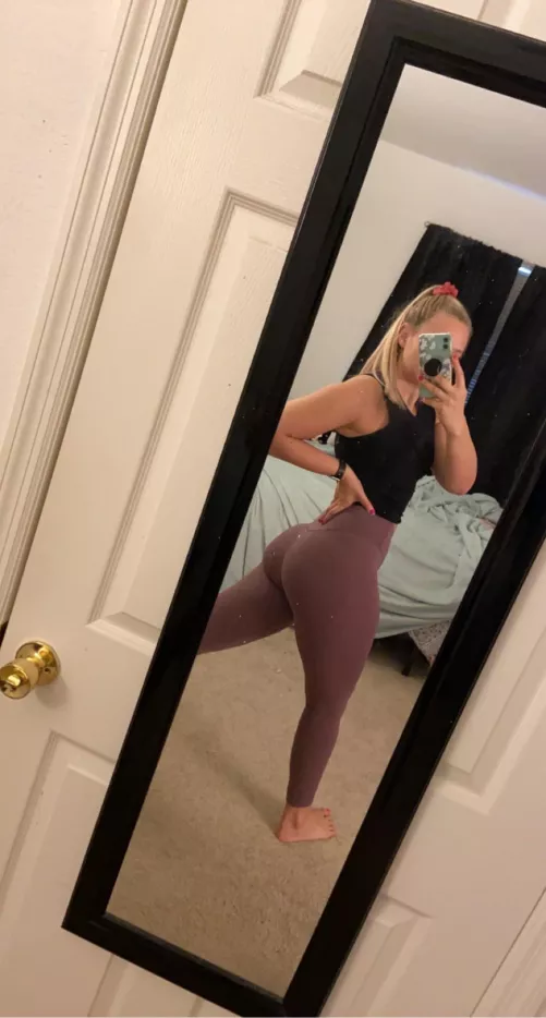 Anyone else like D1 volleyball players?🥵💦