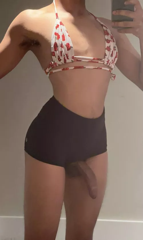 bikini and shorts 🖤