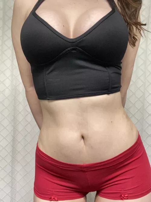 Black isn’t so slimming