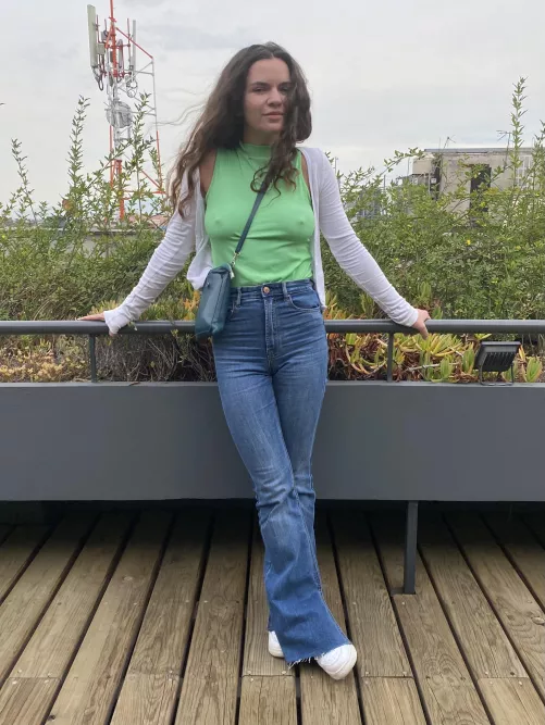 Cutie on the roof 🥰