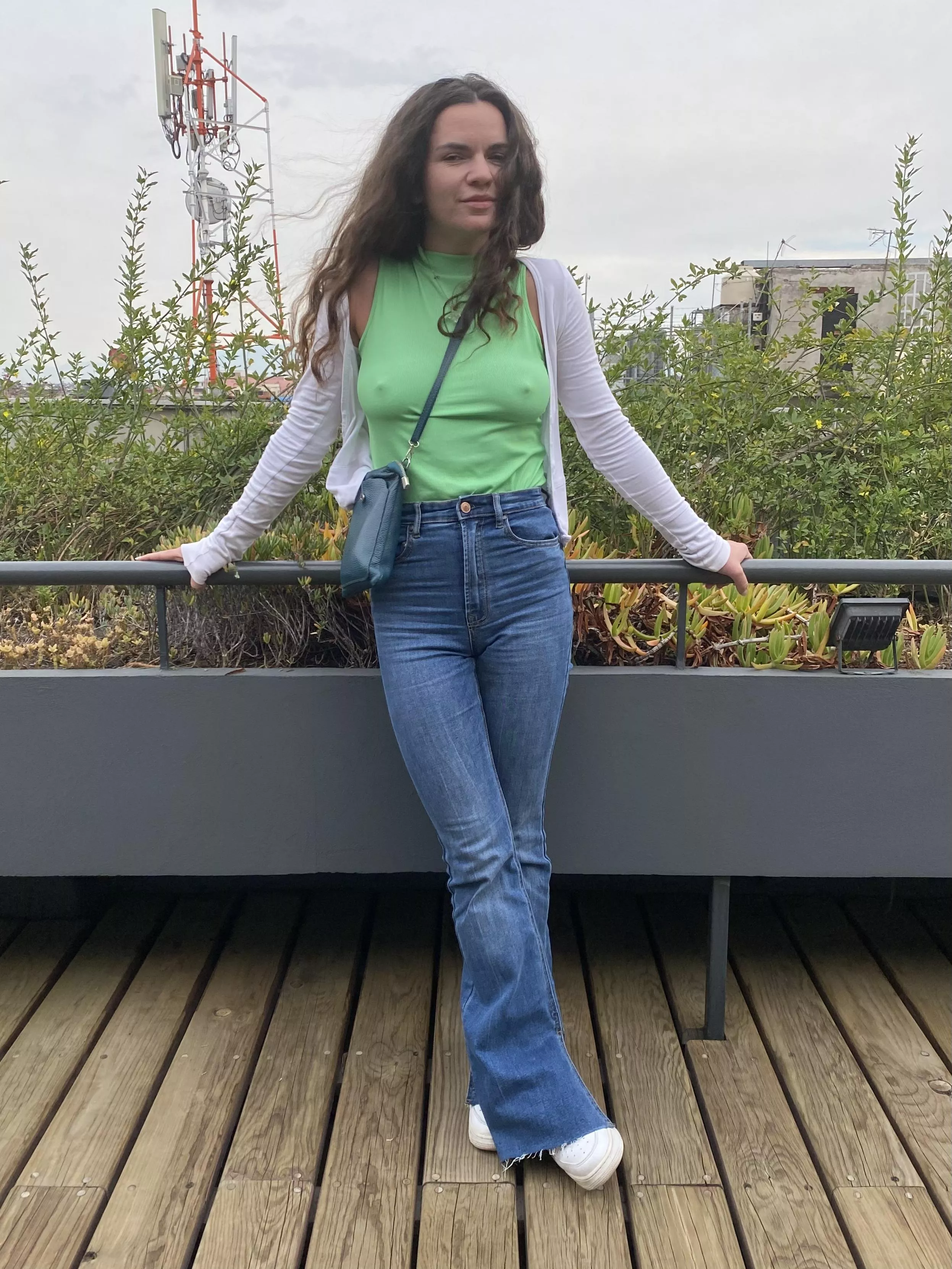 Cutie on the roof 🥰