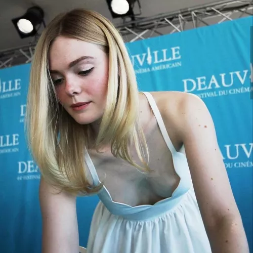 Elle Fanning