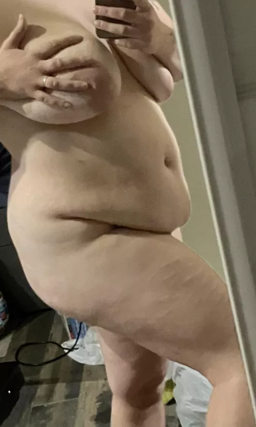 F 30. I’m very self conscious but I need honest opinions… I’m trying to lose weight..