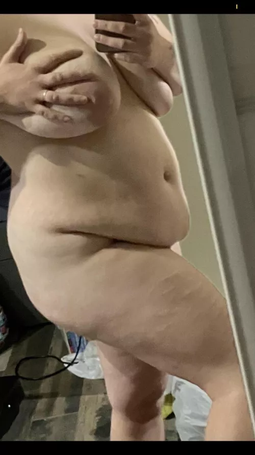 F30. Belly, scars and all. 5’4 180lb