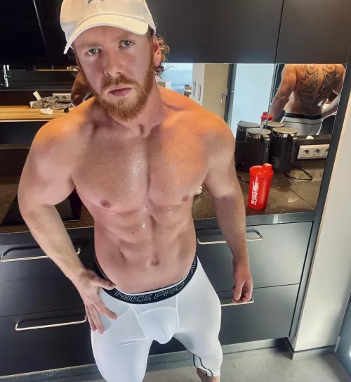 Going to hit some heavy squat PRs today in these leggings!