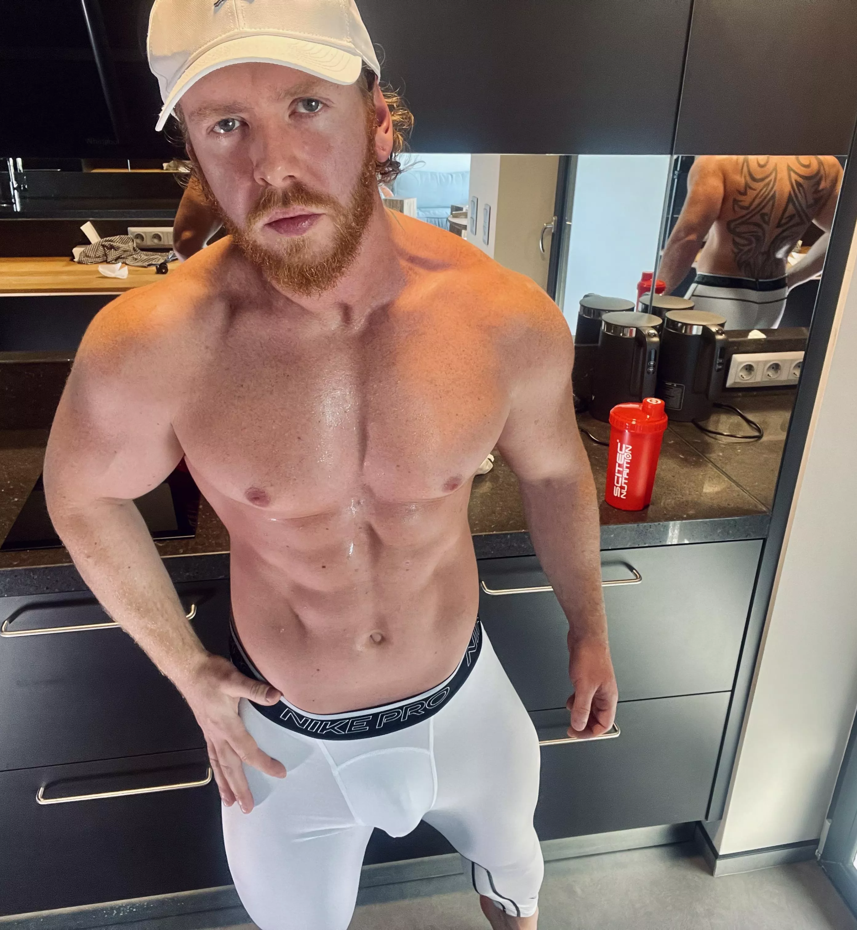 Going to hit some heavy squat PRs today in these leggings!