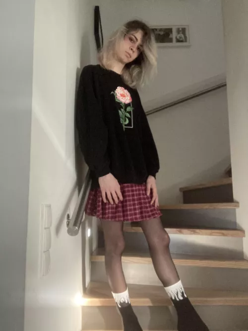 heya watcha thinkkk :3