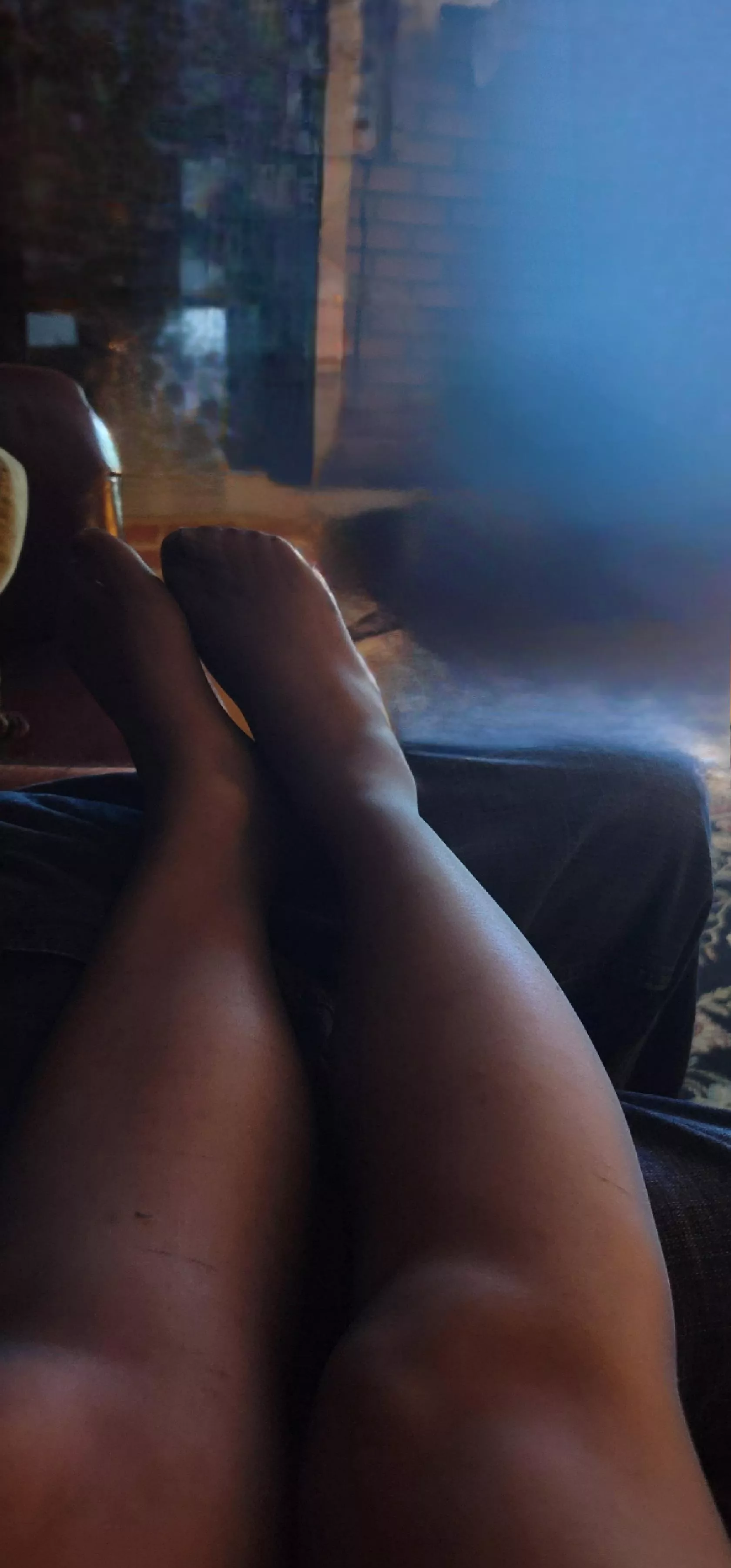 I can feel his hard cock, he just wanted to give me a foot massage but he creamed his pants. With some bois its too easy😊