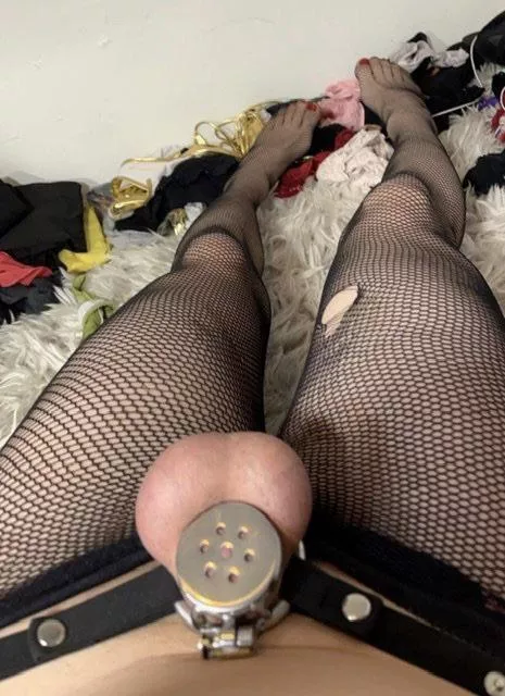 I feel so horny.. 😅😅😅