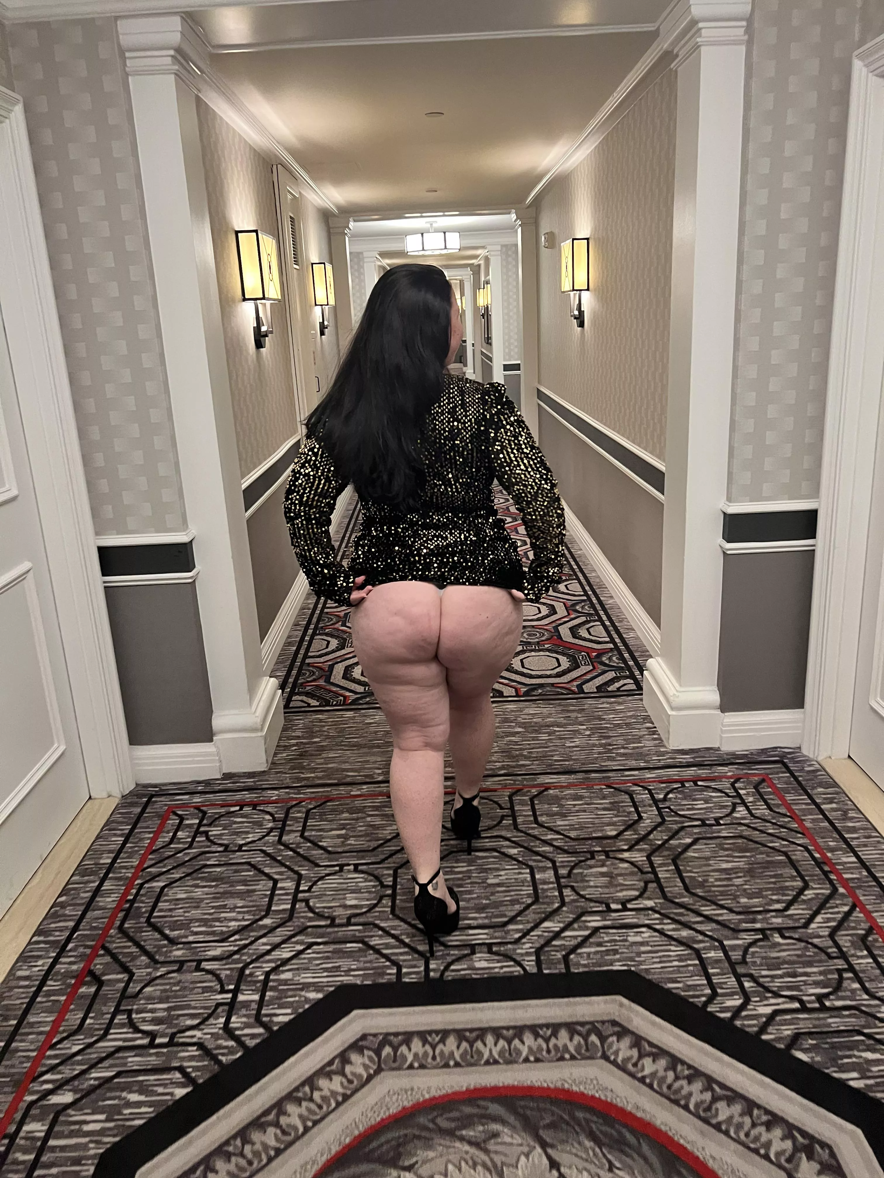 I love leading men back to my hotel like this (OC)