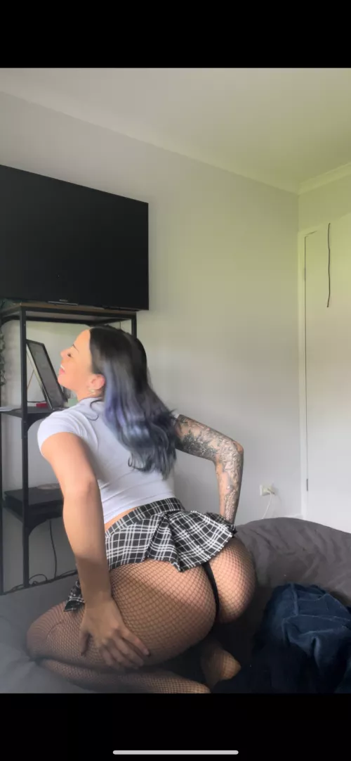 I want you to play with me