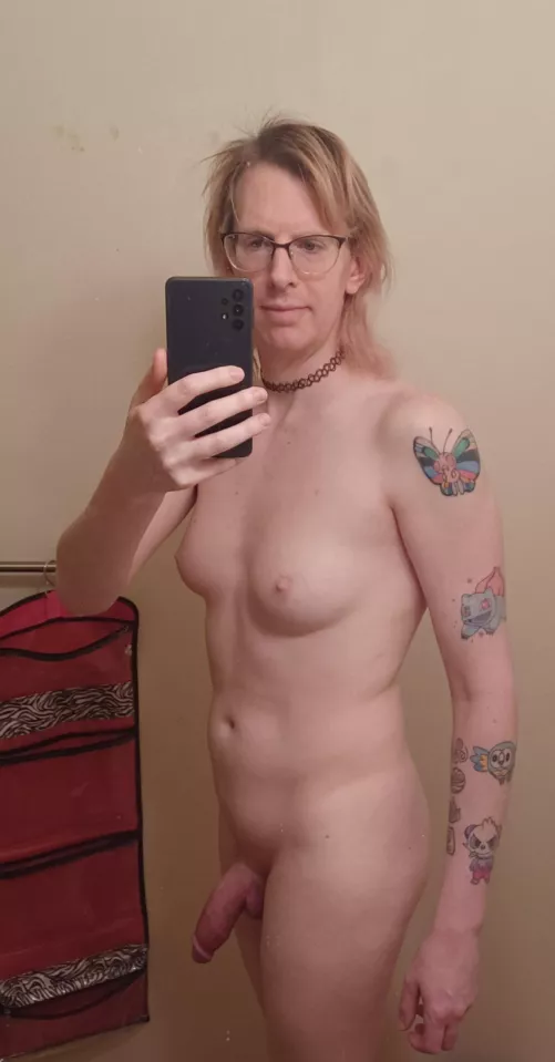 Just a 37 year old trans woman 💜