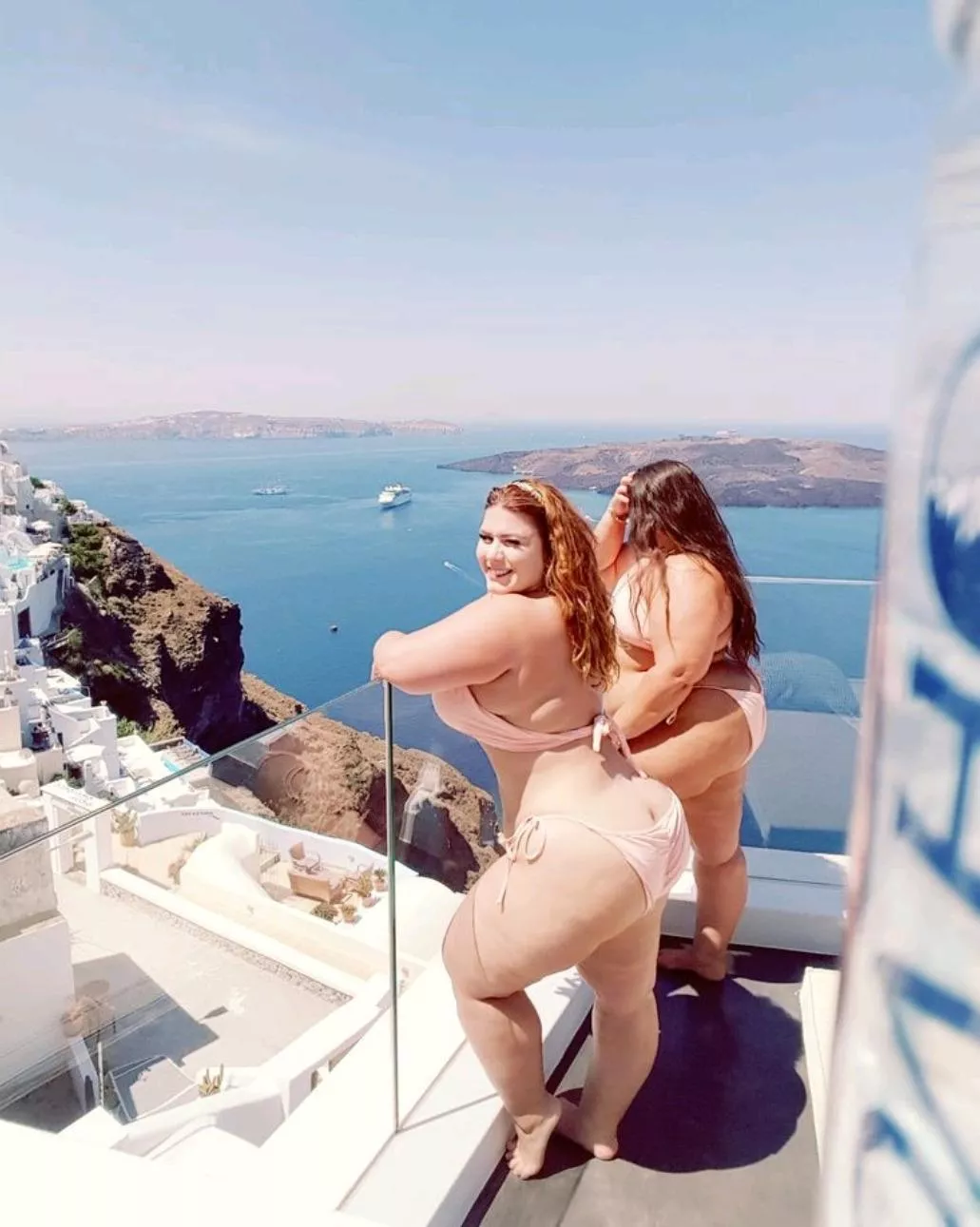 London Andrews and Yazmin the Fox