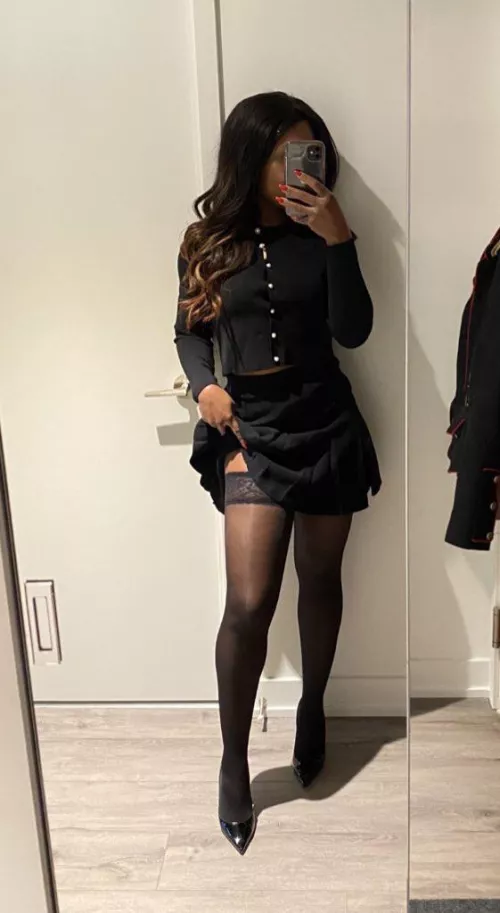 Meet me in your office 📑