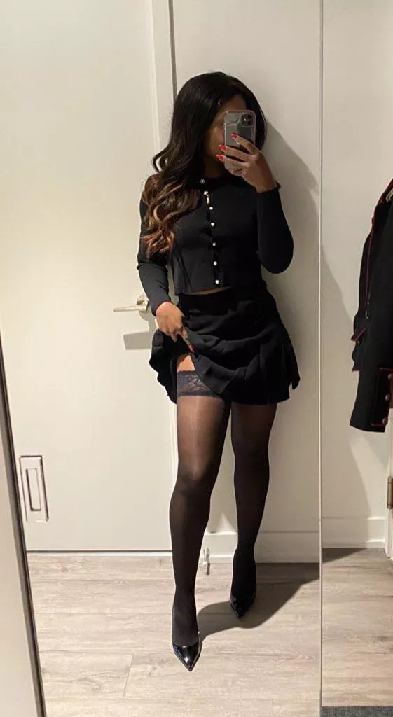 Meet me in your office 📑