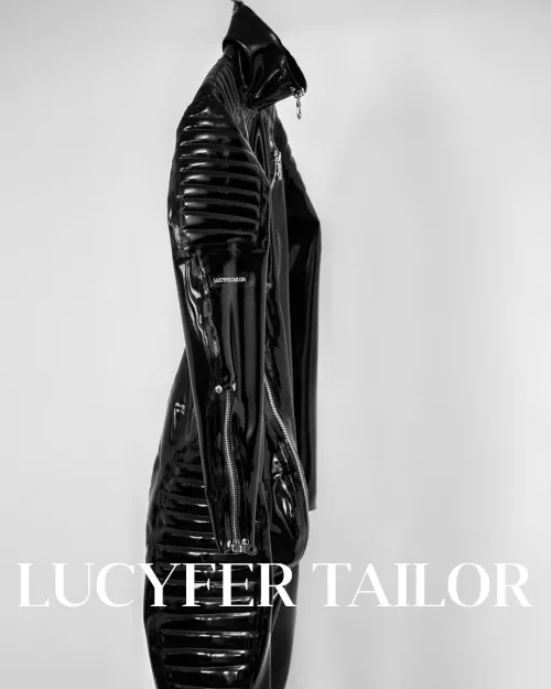 Men's heavy rubber suit - source: www.lucyfer.org