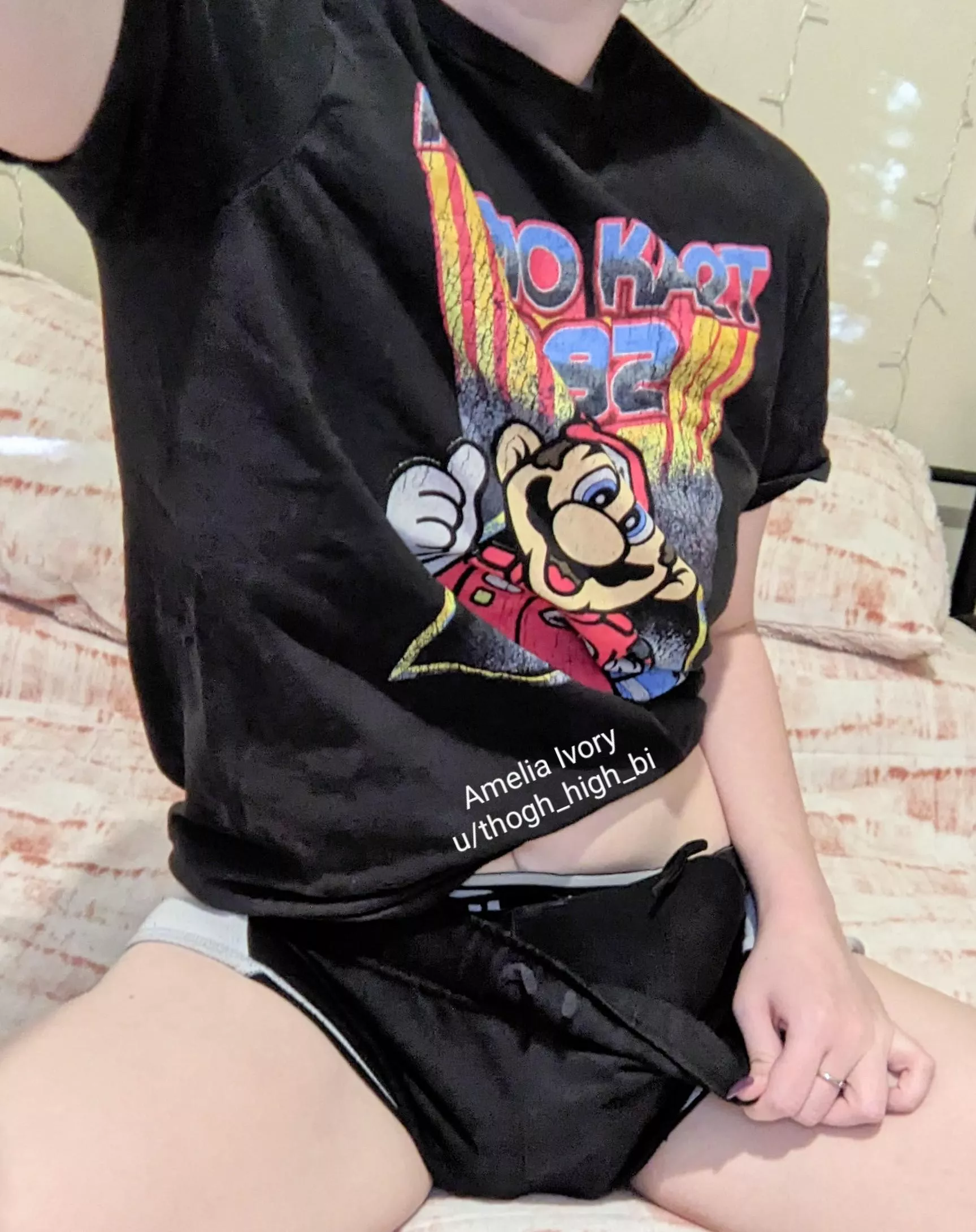 My cock fits so nicely in these shorts