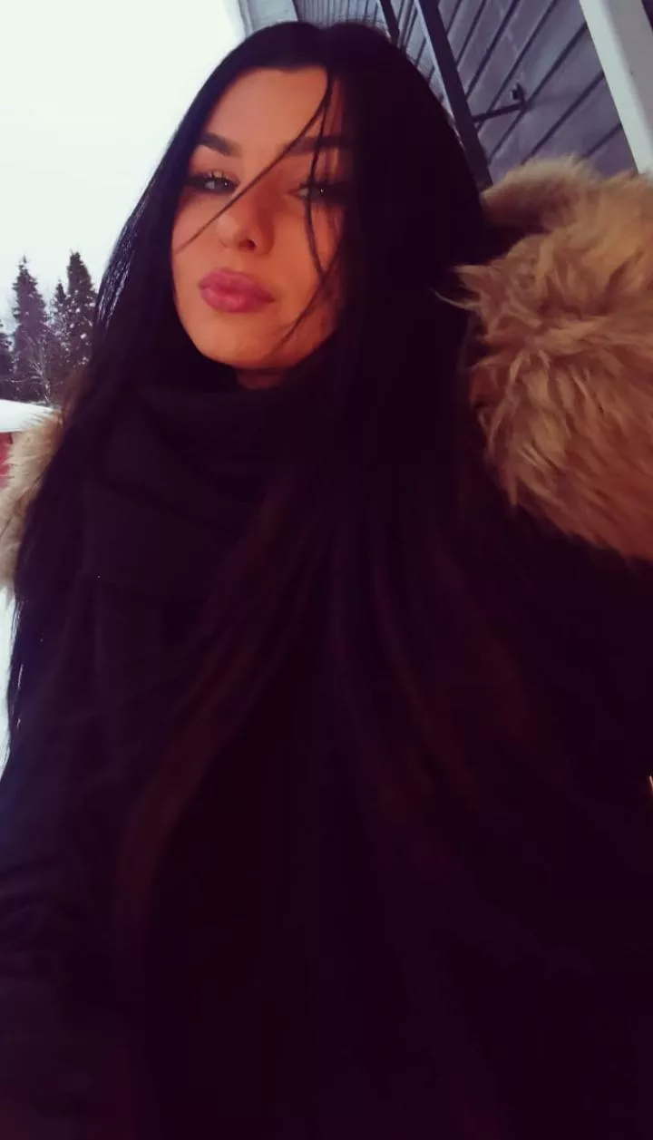 play a dirty game with me...