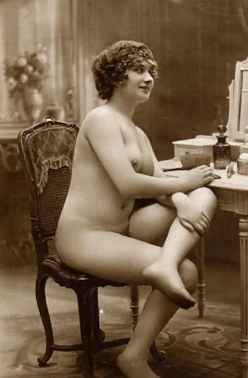 Sir, Today I do ask maid Verity to test the comfort of Lady B___'s dressing seat. Being but an ill-bred maid, she do not appreciate such fineries, and so I suggest a more natural way of determining comfort. At which point, Lady B___ do enter. Sirs, if I