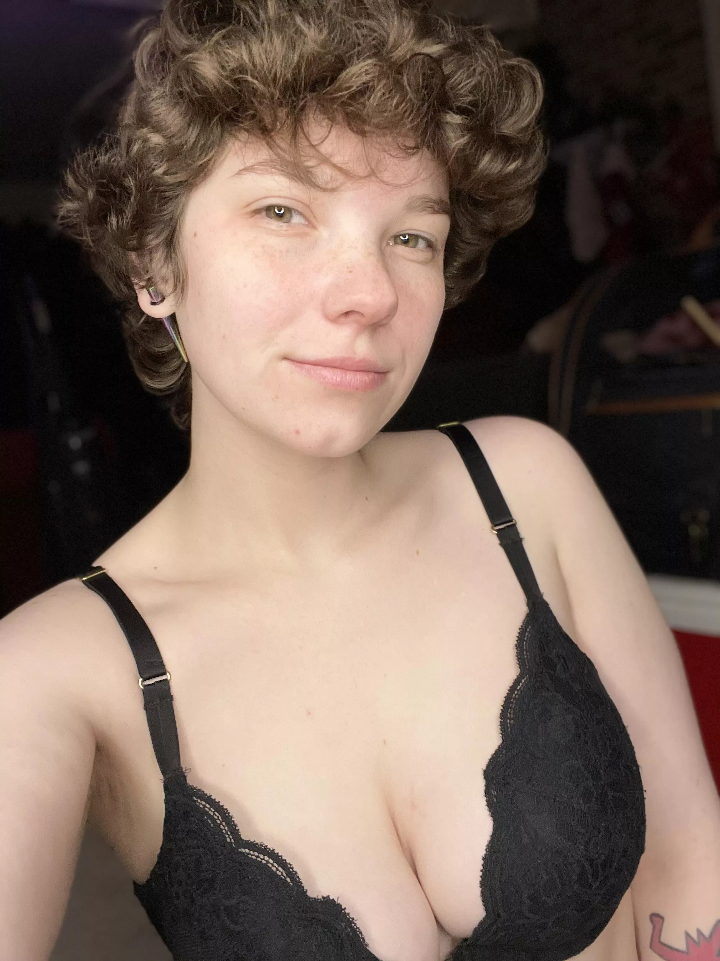 Tell me your best pick up line