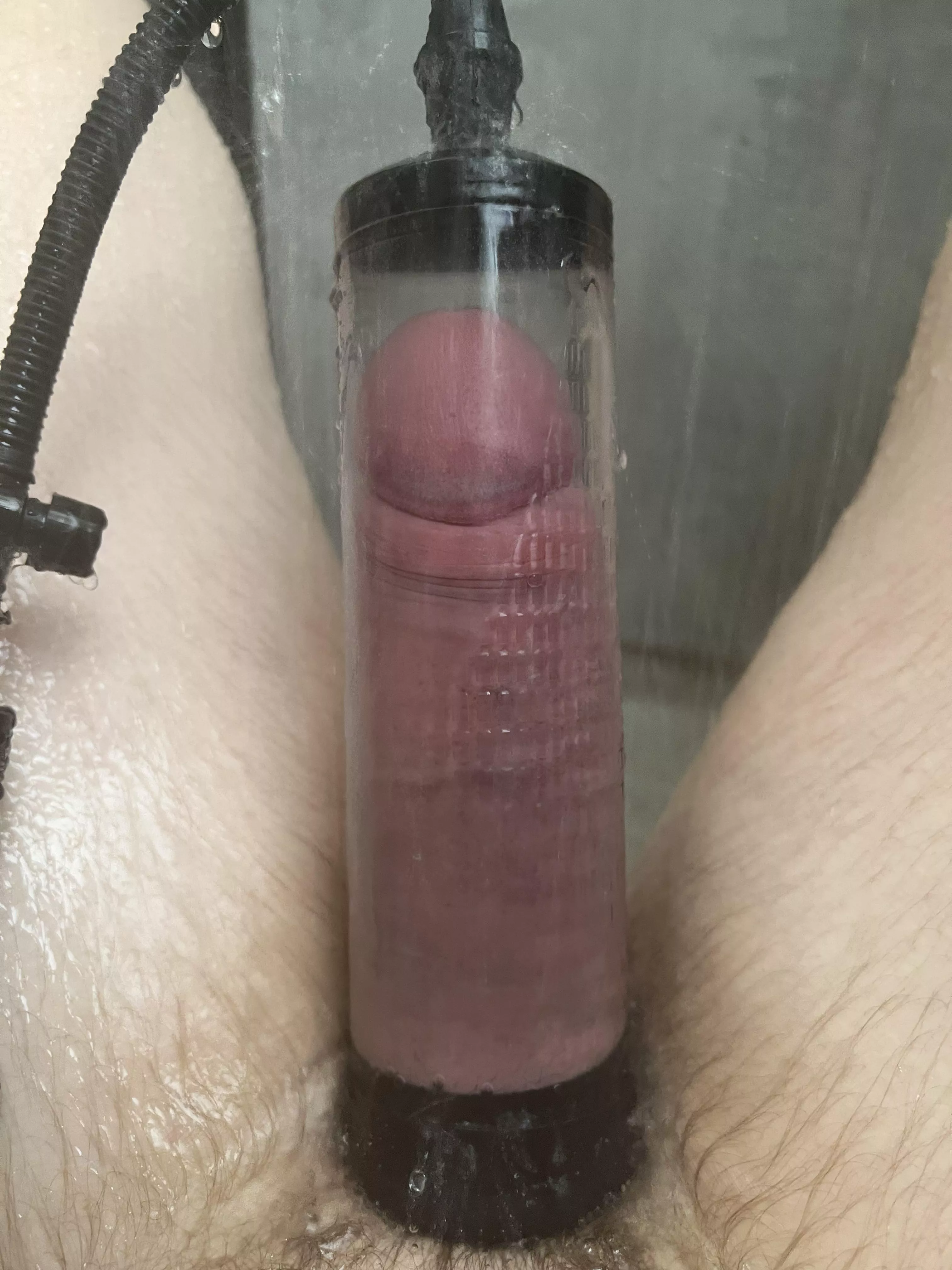Took a long shower and added som water to the pumping! What a feeling!