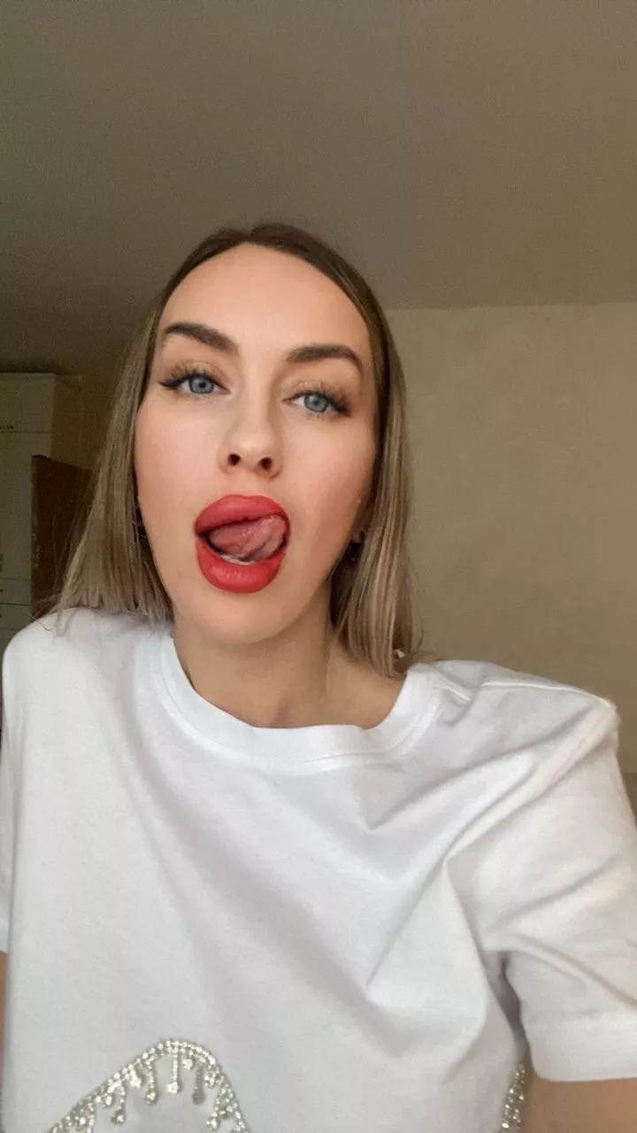 What’s your take on MILF boobs.. 26