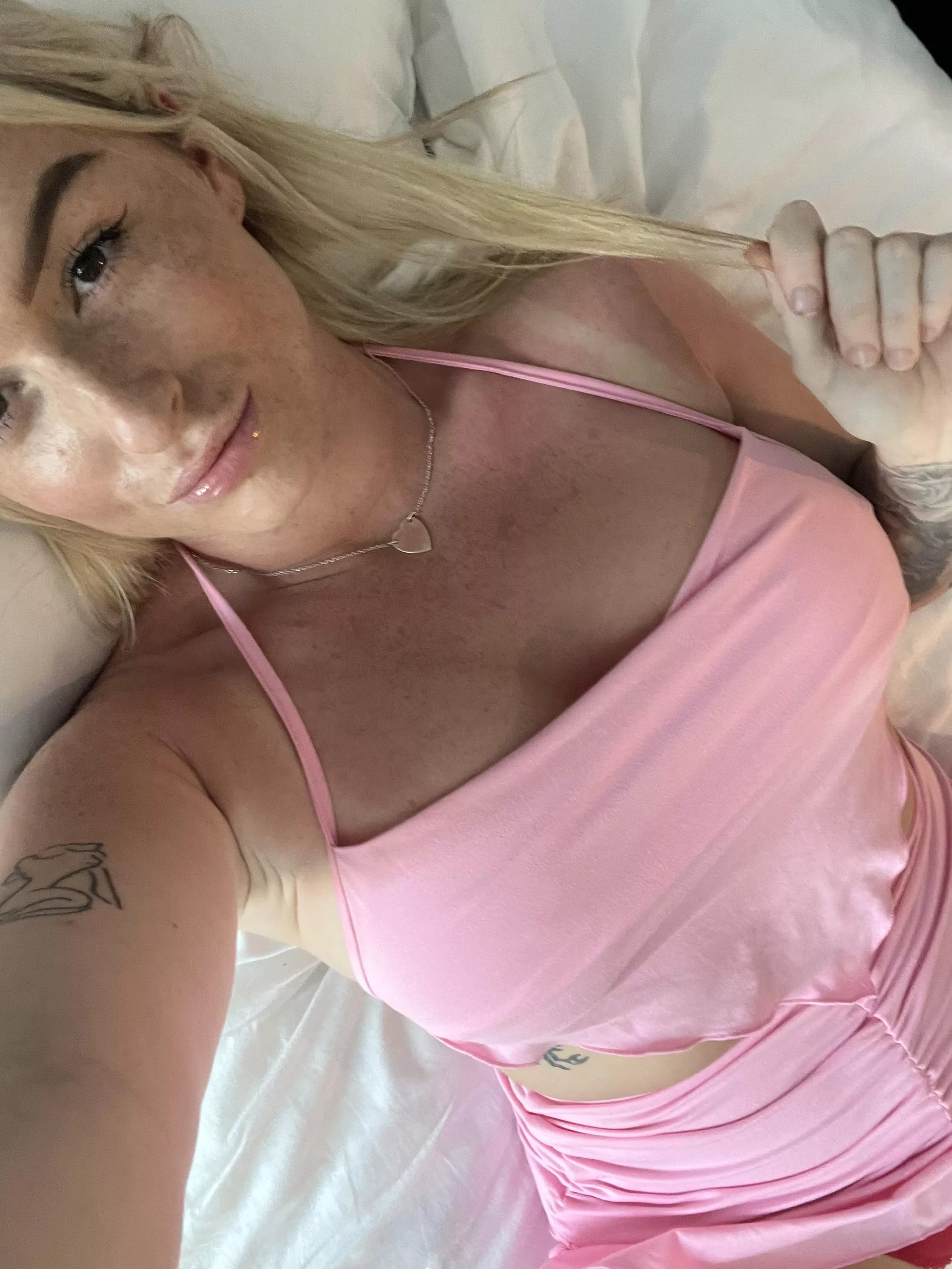 Your favourite freckle face