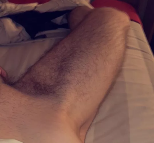 24 m , straight from Spain looking for bros to have some fun, add me: pabl_lop