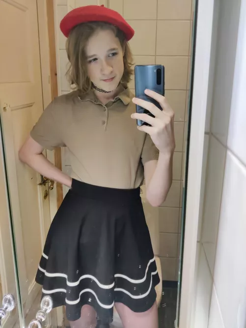 A wild femboy appeared ✨