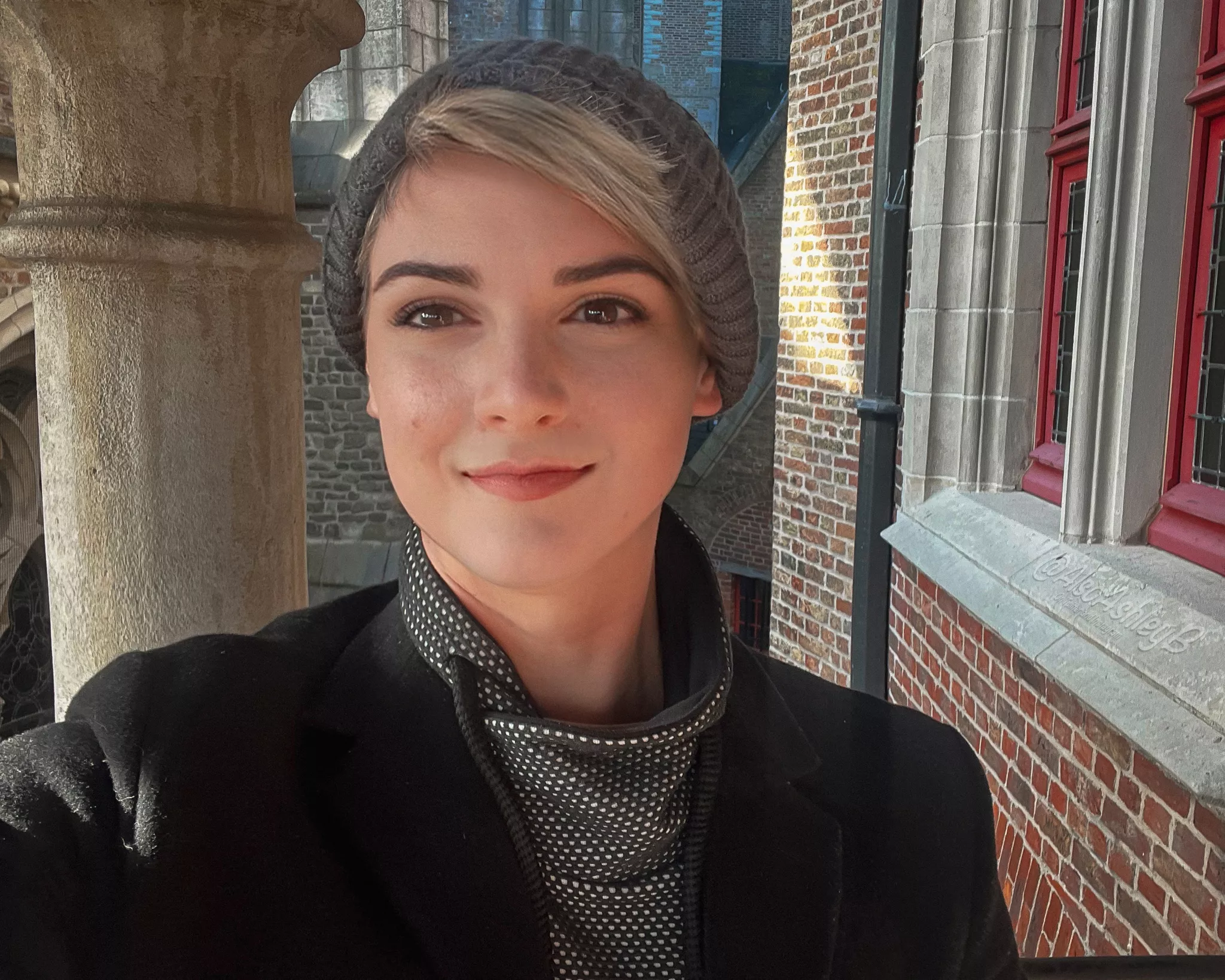 A wild Femboy in Bruges 😁