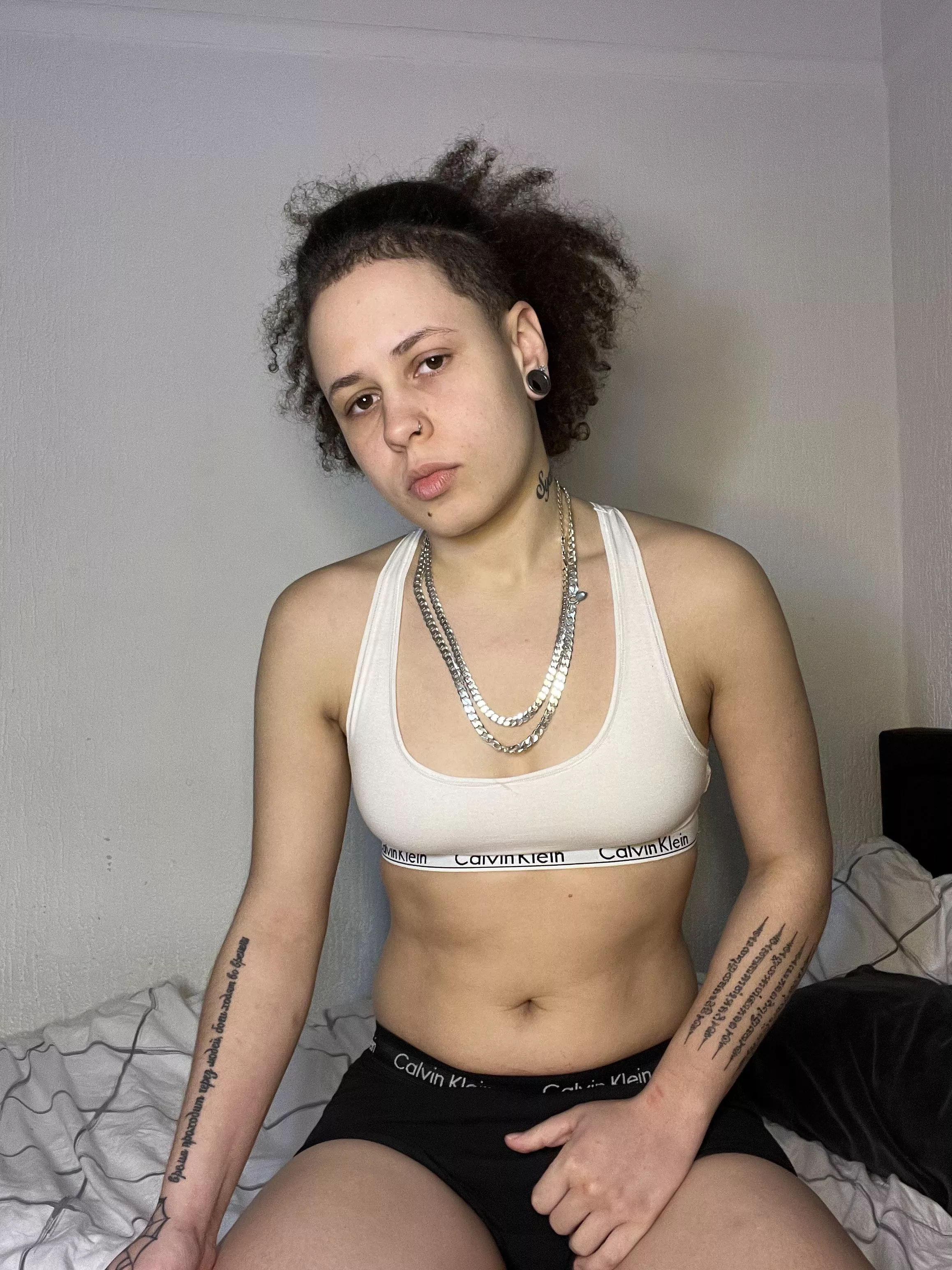 Can I get some love on here? 👀