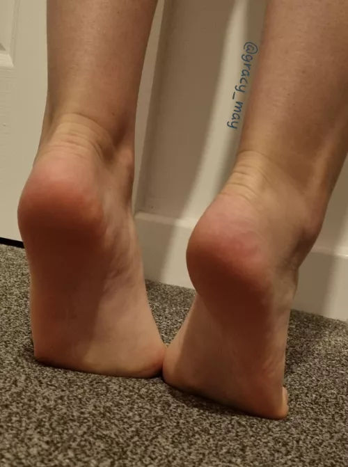 Come and kiss my soles