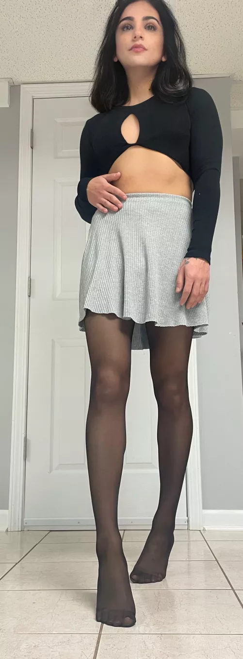 Enjoy my hosed toes daddy