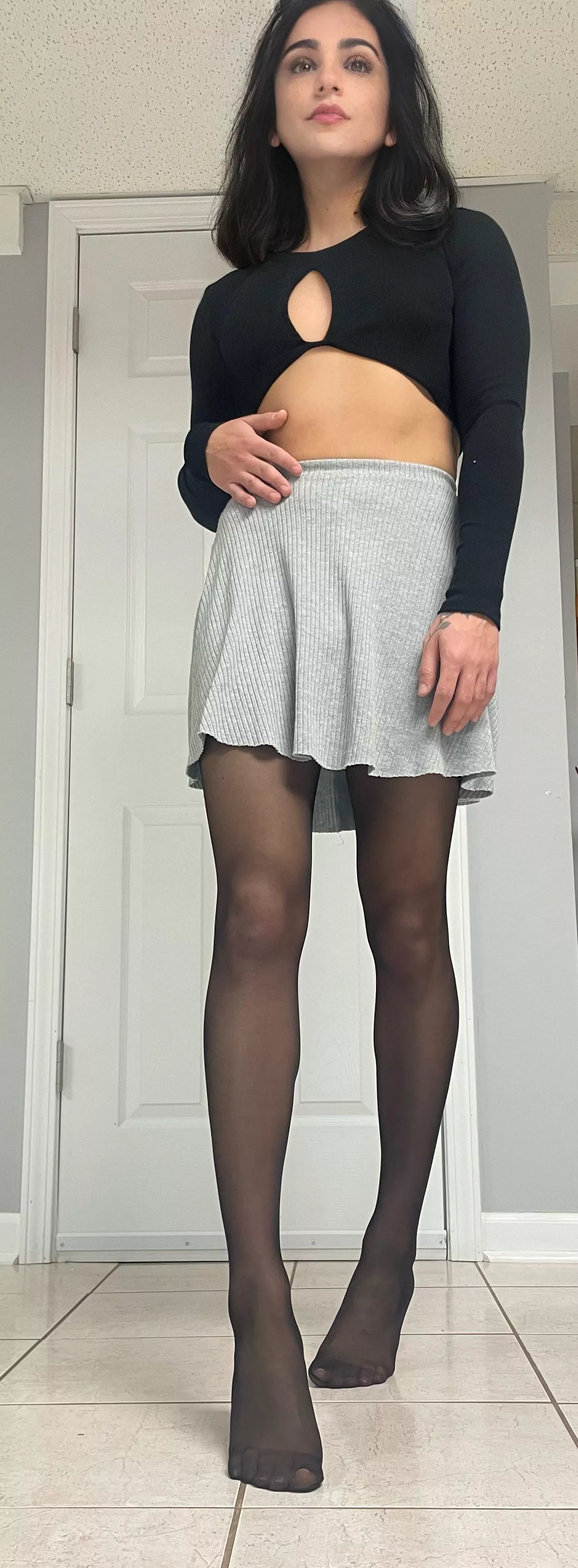 Enjoy my hosed toes daddy