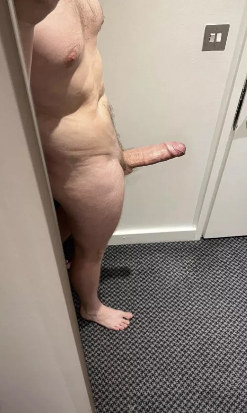 Finally my account is more than 30 days old so I can show you my big 🍆