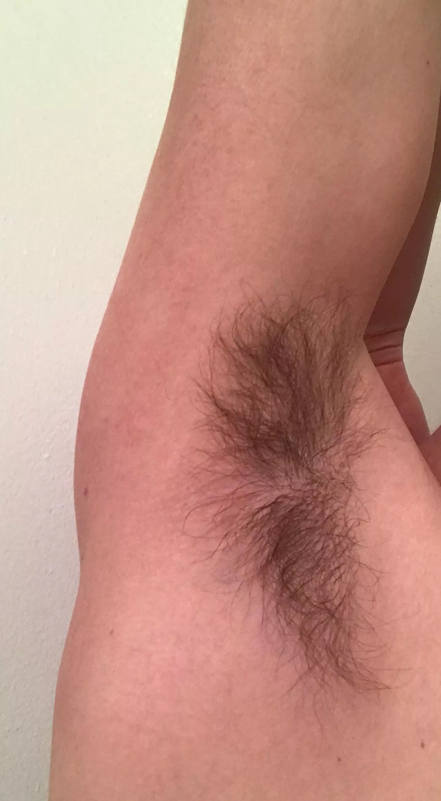 Freshly woken up pits👃🏻👅