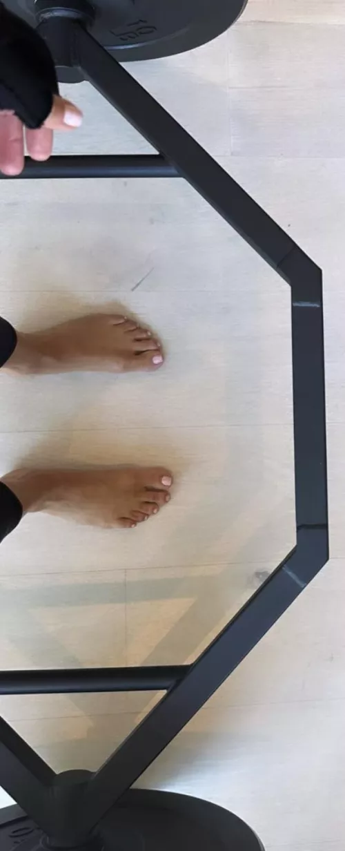 Her feet are so hot
